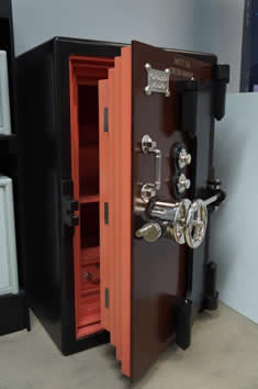 safe refurb pic 2